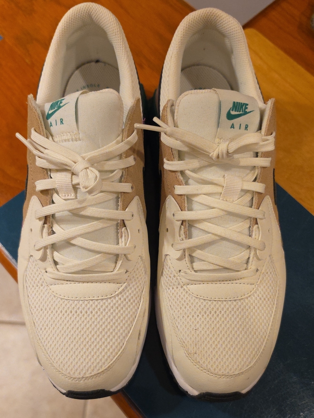 Nike Air Cream with Teal Logo Sneakers Mens